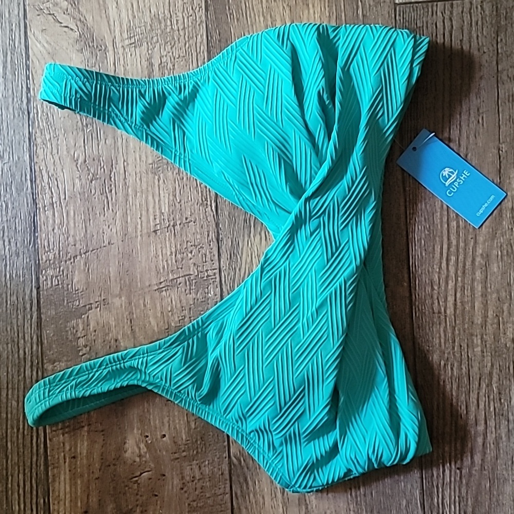Cupshe Cross Rib Wrap Front Plus Size Turquoise Bikini Top, Size 0X